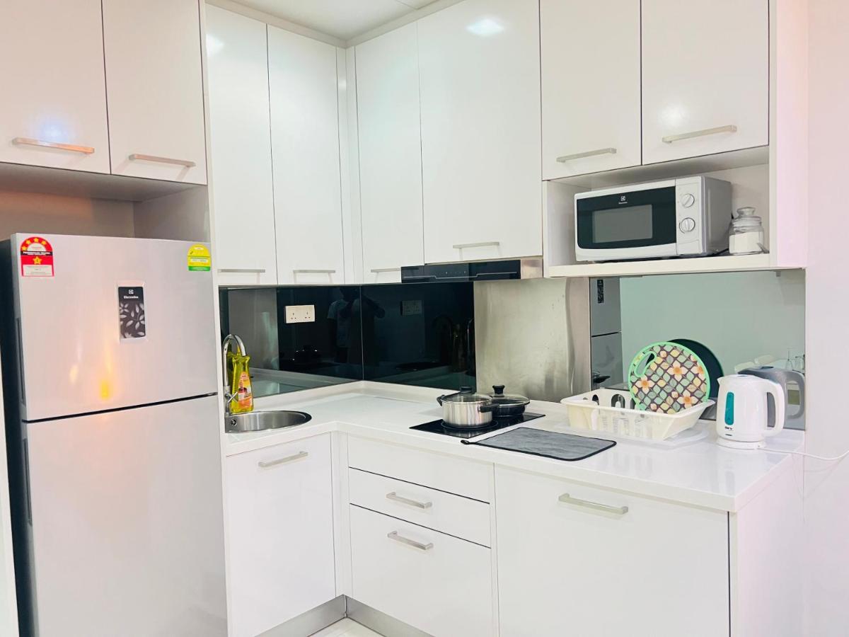 Mercu Summer Suites Klcc By Sweet Home 쿠알라룸푸르 외부 사진