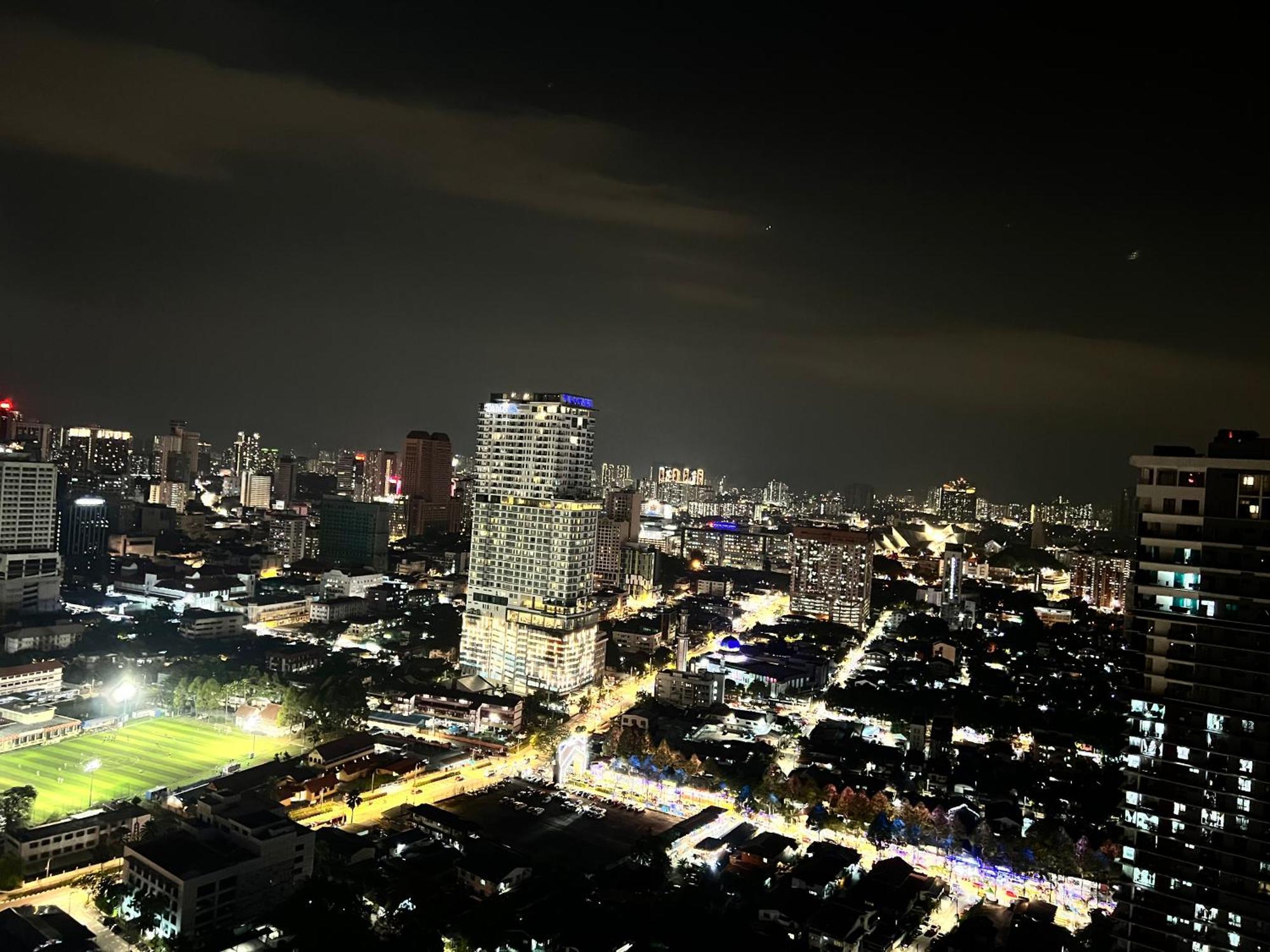 Mercu Summer Suites Klcc By Sweet Home 쿠알라룸푸르 외부 사진